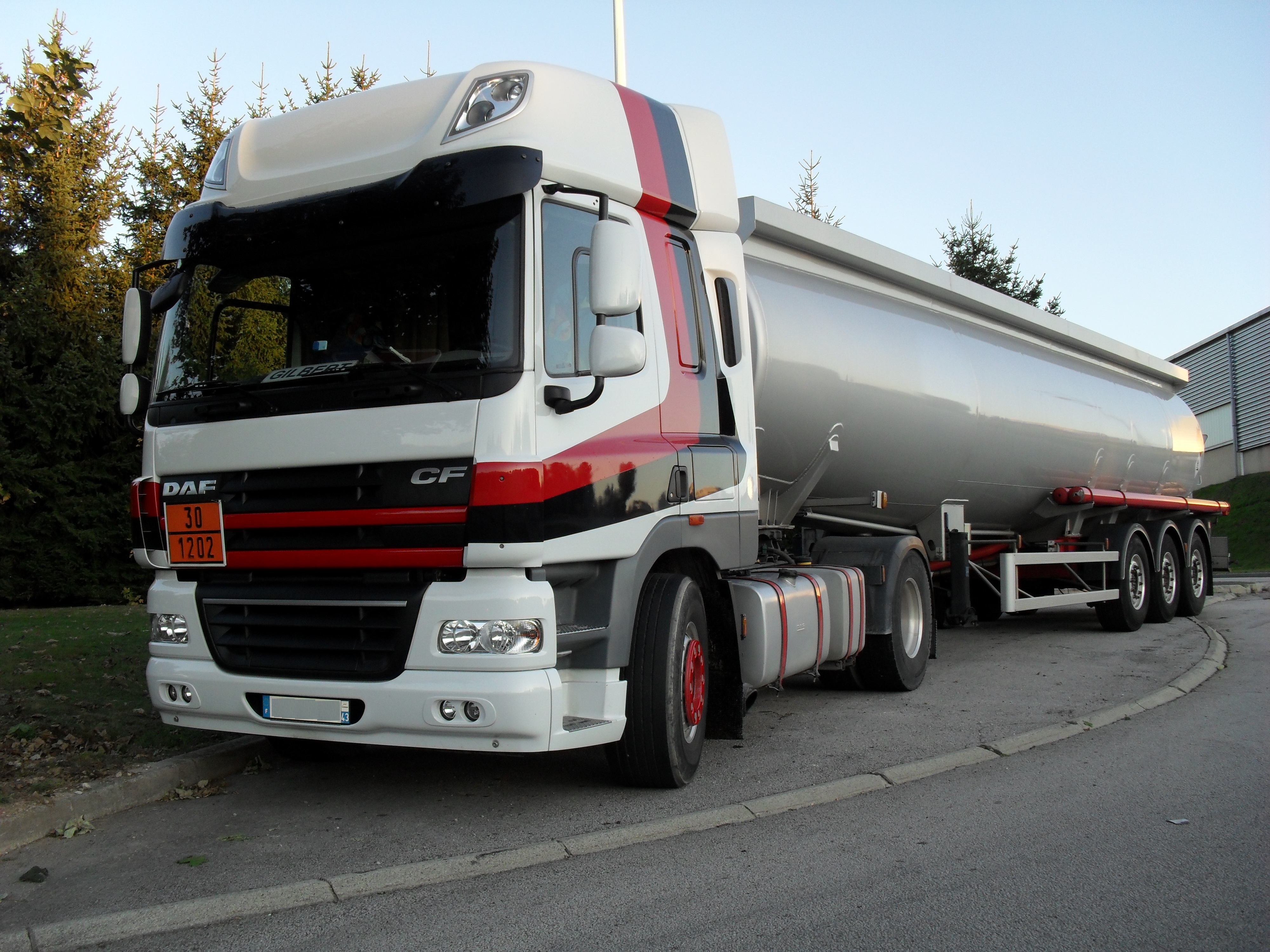citerne produits dangereux vrac - spéciale hydrocarbure