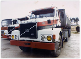 Ancien camion Colombet